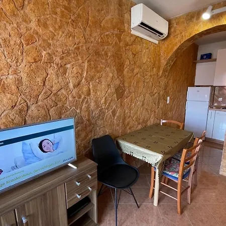 With Parking Space Businci, Ciovo - 25931 * Trogir